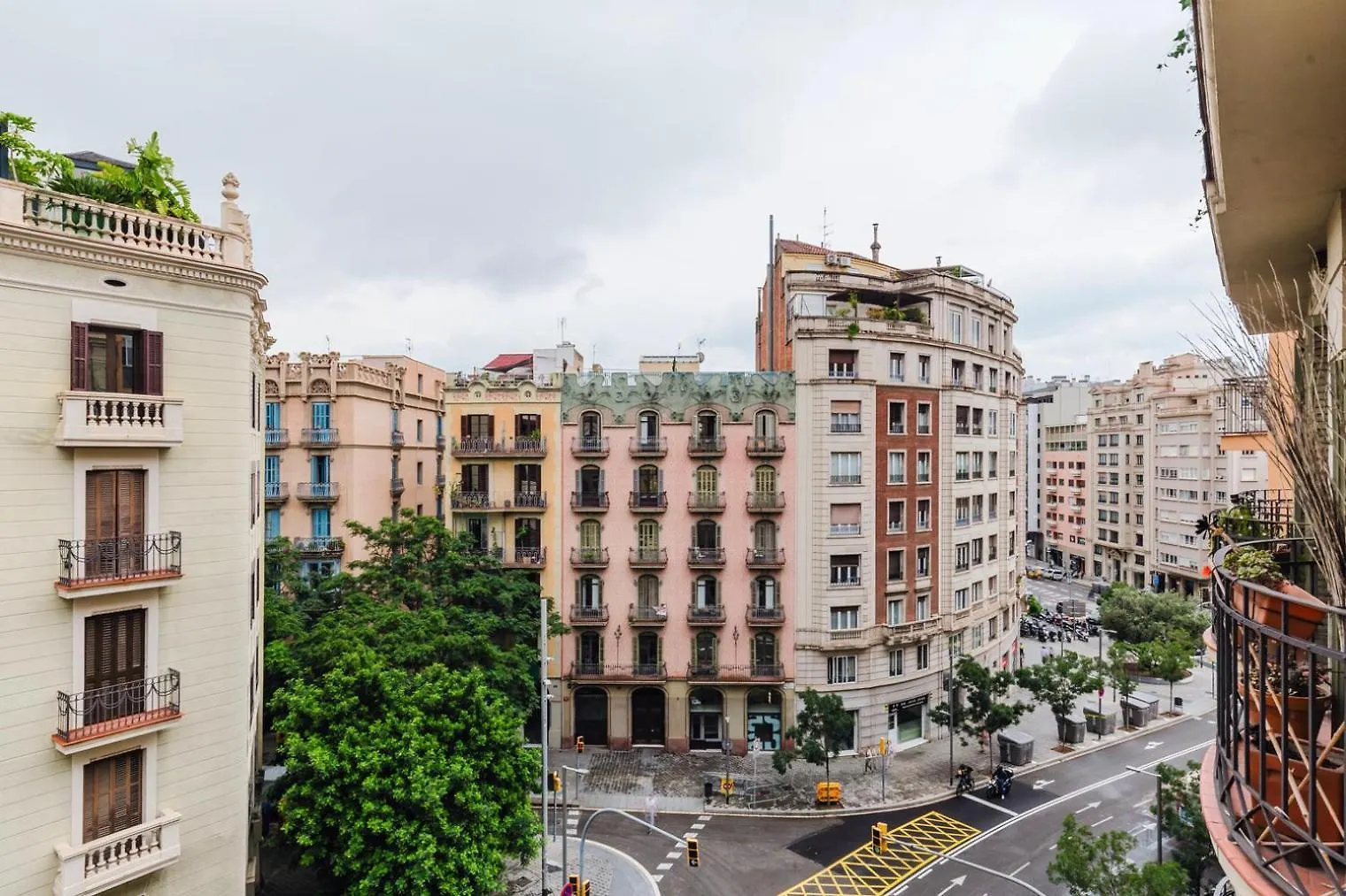 Blueground El Putxet I El Farro Wd Balc Ac Bcn-141 Apartment Barcelona